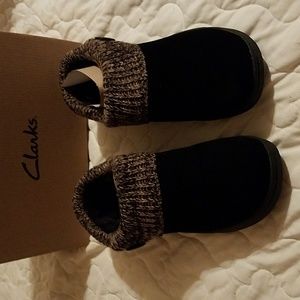Clarks indoor/outdoor shoes sz.10